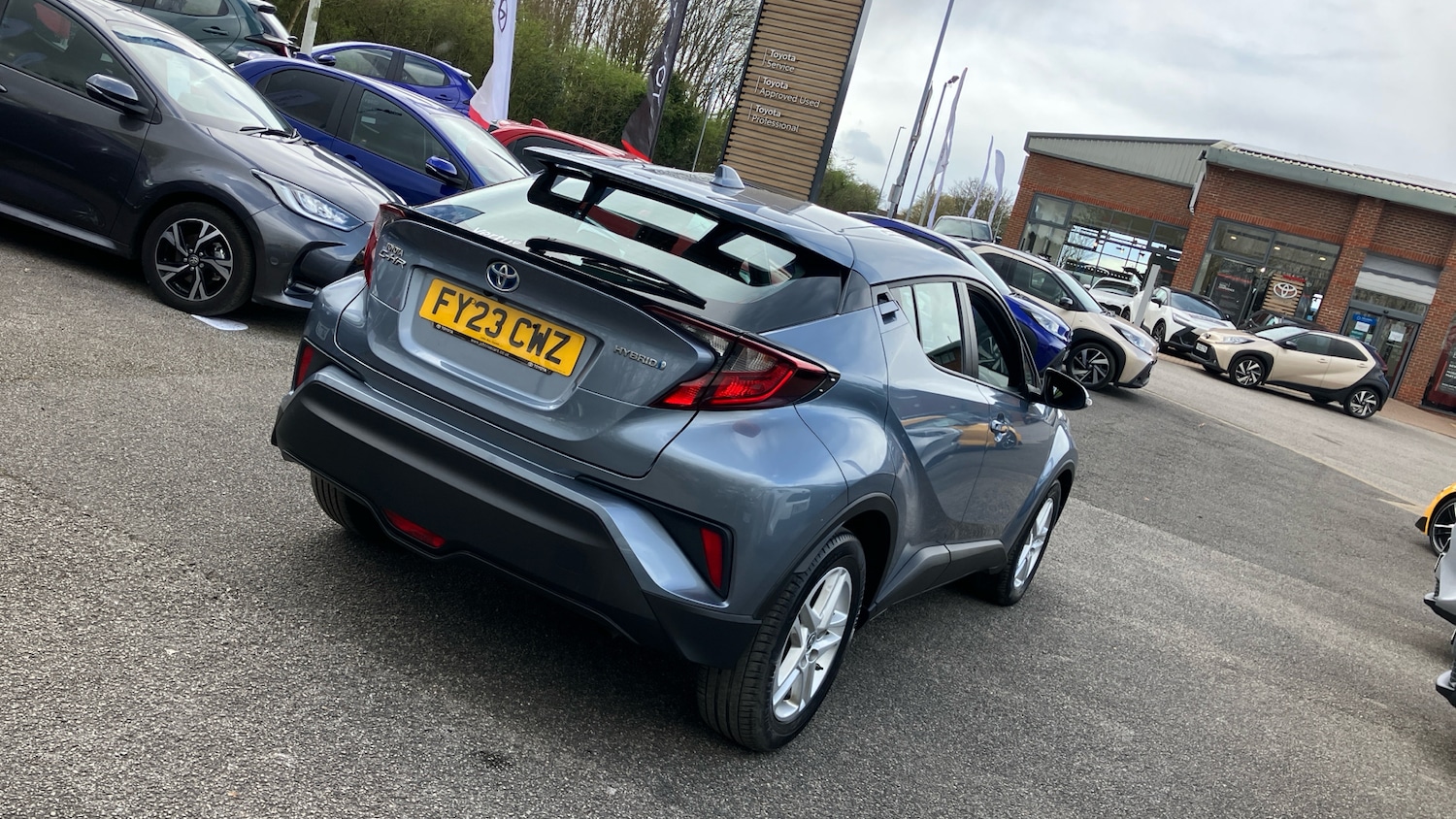 Used Toyota C-HR 2023 for sale - 78080530: Photo 31