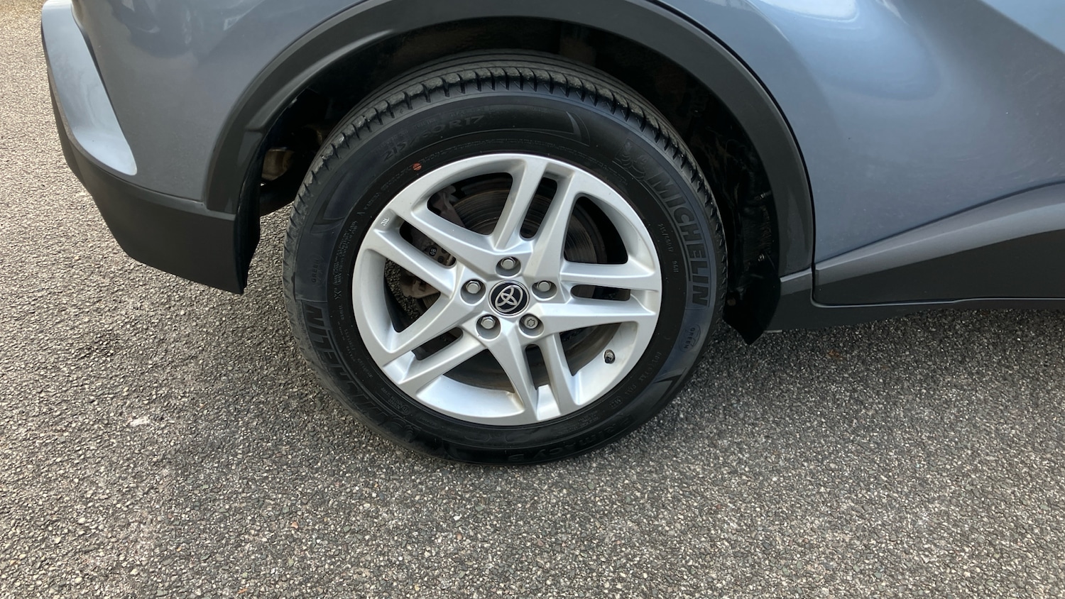 Used Toyota C-HR 2023 for sale - 78080530: Photo 34