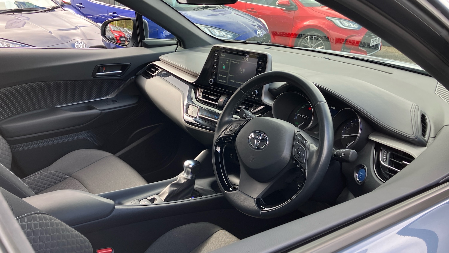 Used Toyota C-HR 2023 for sale - 78080530: Photo 40