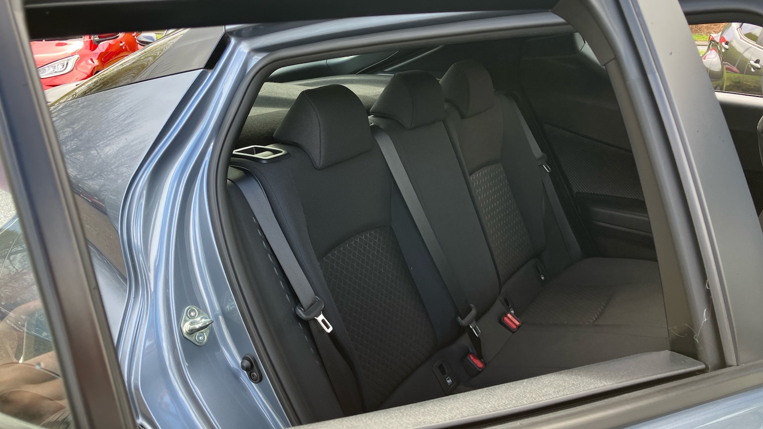 Used Toyota C-HR 2023 for sale - 78080530: Photo 41