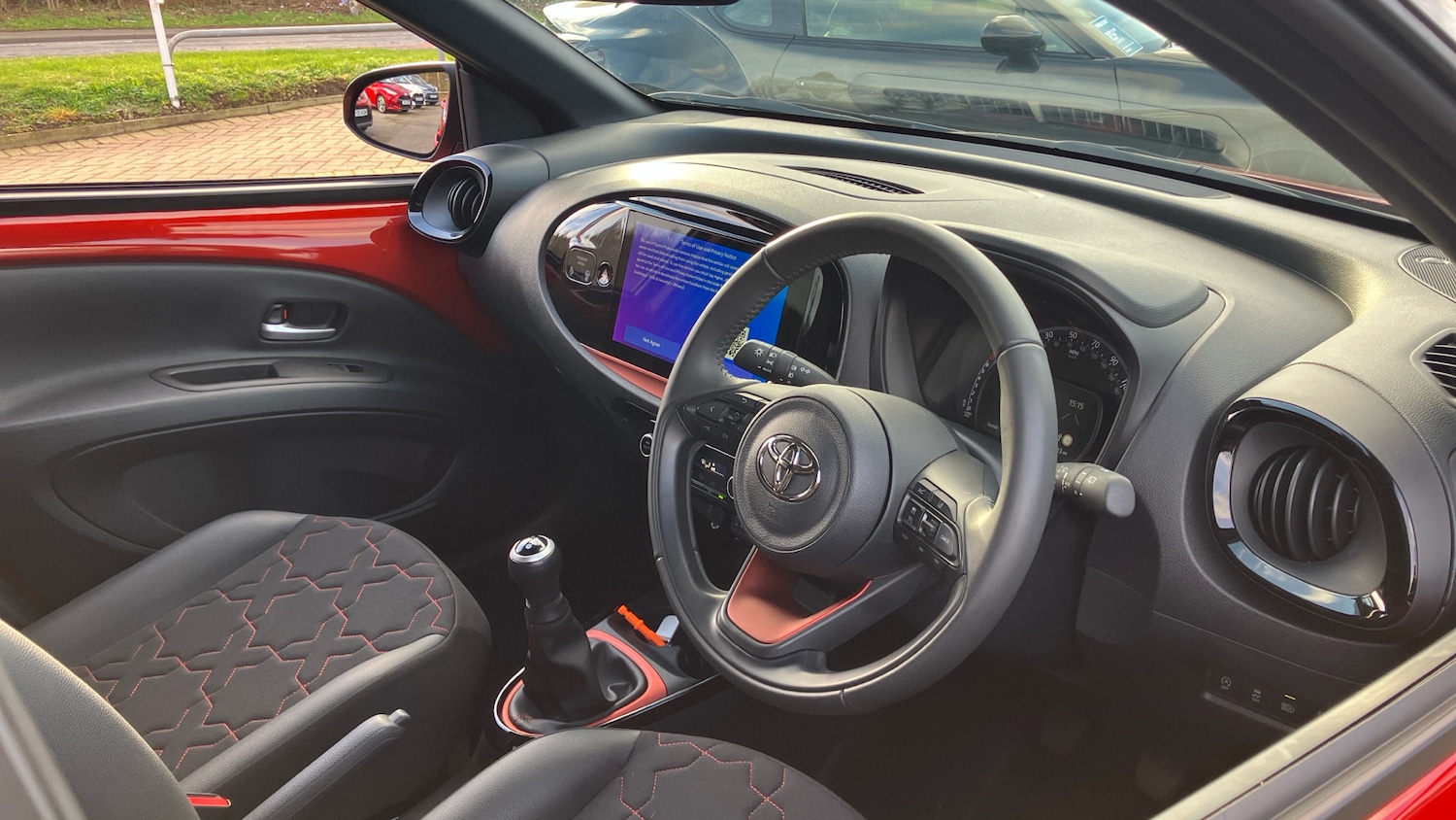 Used Toyota Aygo X 2024 for sale - 77677000: Photo 37