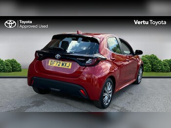 Used Toyota Yaris 2023 for sale - 78325102: Photo