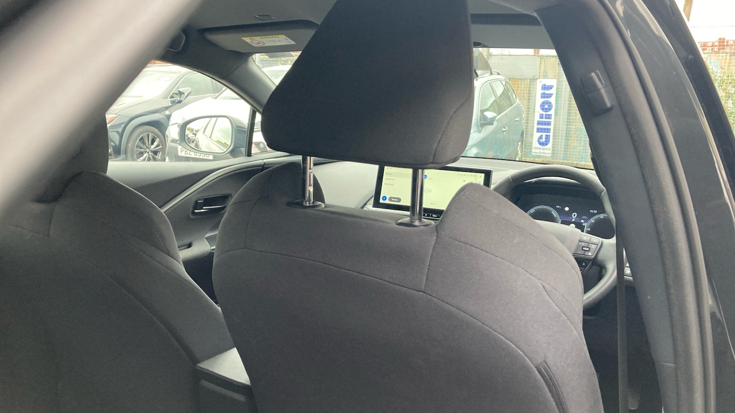 Used Toyota C-HR 2025 for sale - 76818773: Photo 20