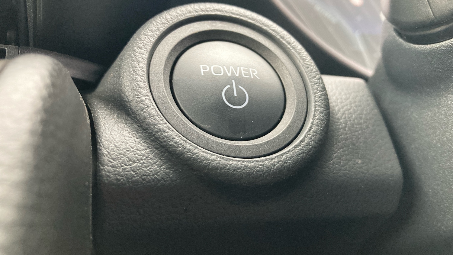 Used Toyota C-HR 2025 for sale - 76818773: Photo 37