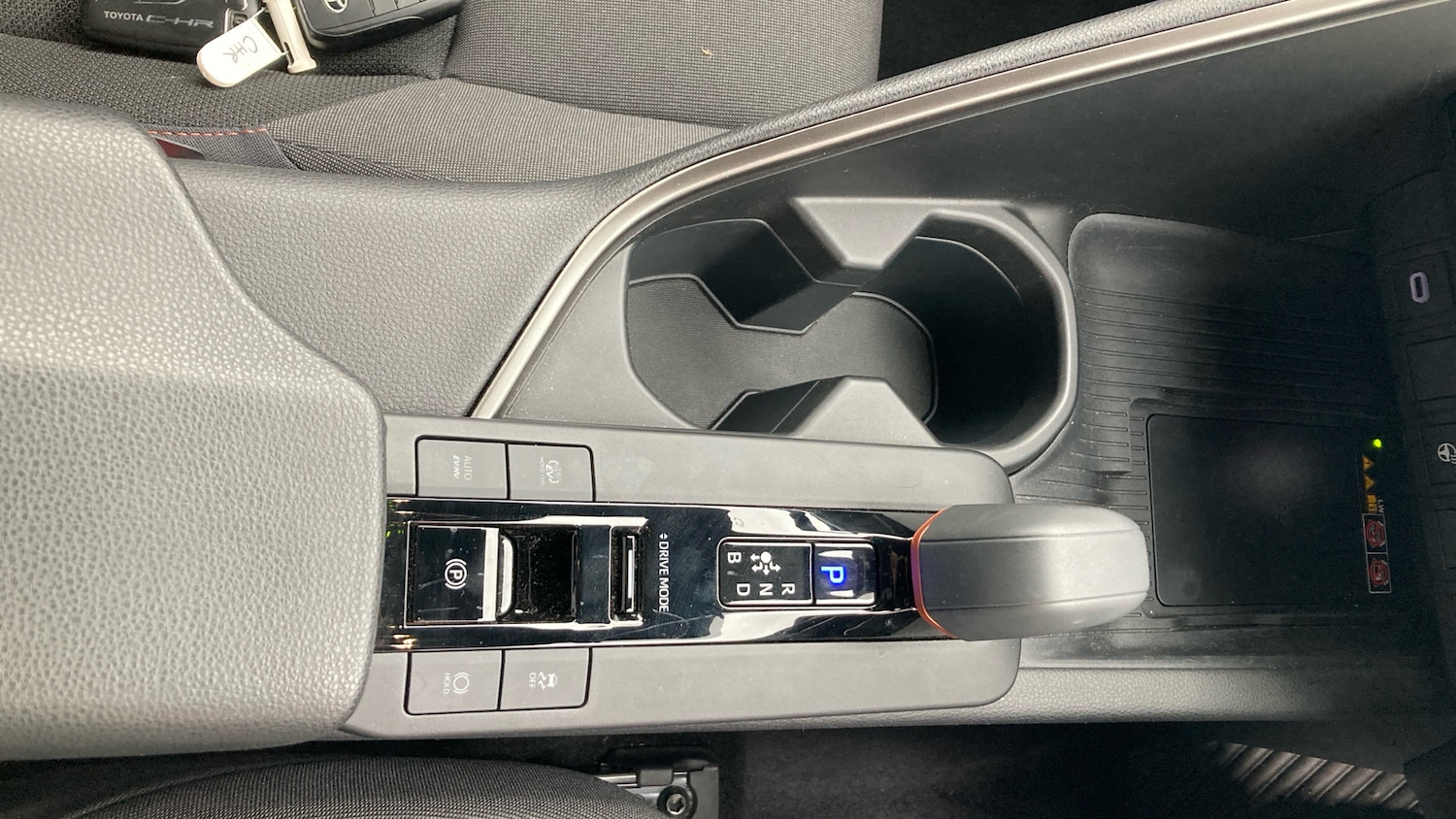 Used Toyota C-HR 2025 for sale - 76818773: Photo 39