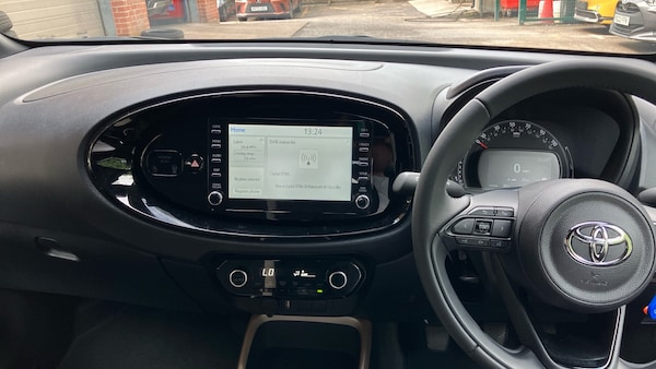 Used Toyota Aygo X 2023 for sale - 75791239: Photo 5
