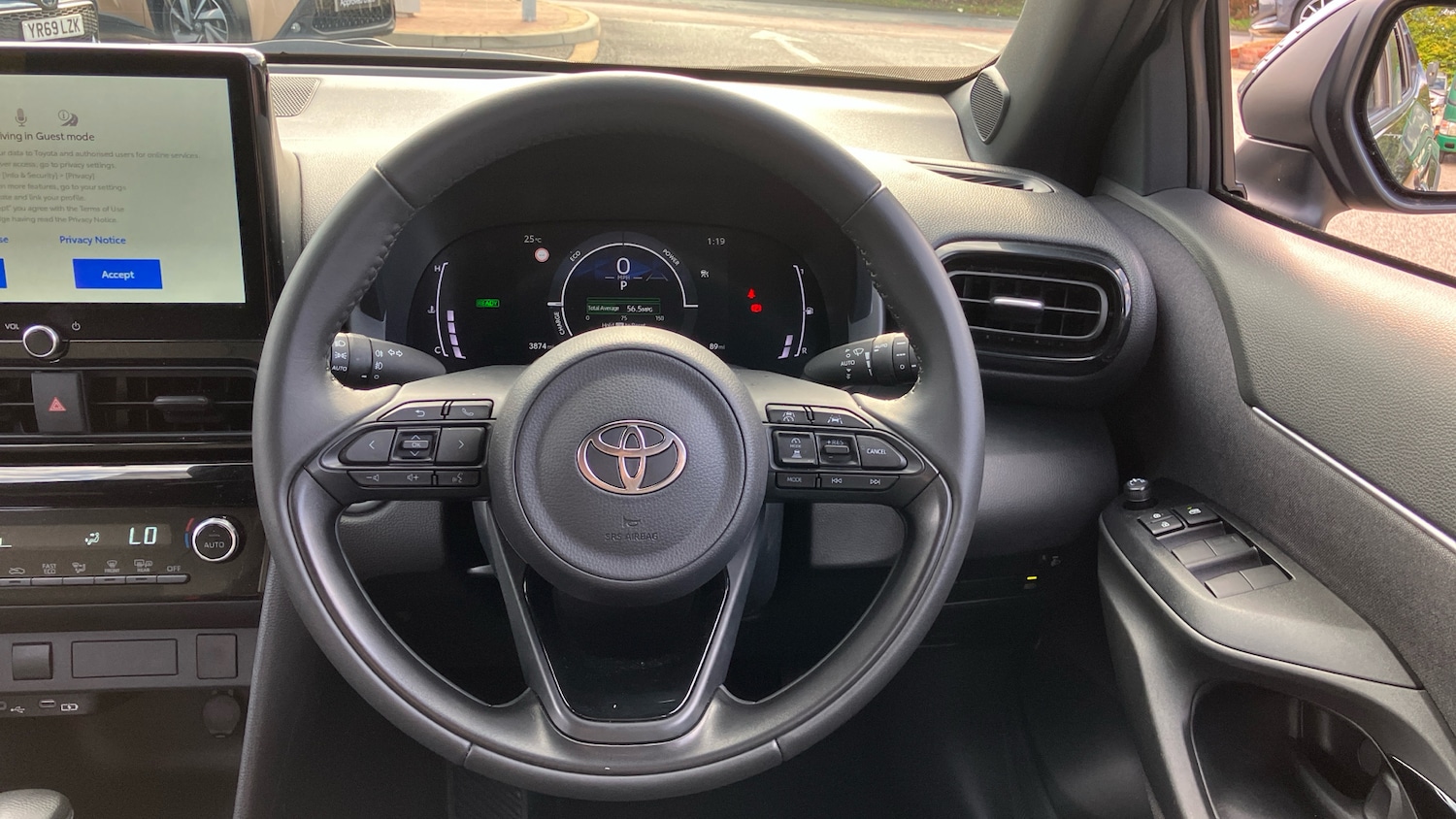 Used Toyota Yaris Cross 2025 for sale - 75984530: Photo 6