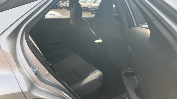 Used Toyota C-HR 2025 for sale - 76146430: Photo 12