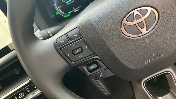Used Toyota C-HR 2025 for sale - 76146430: Photo 46