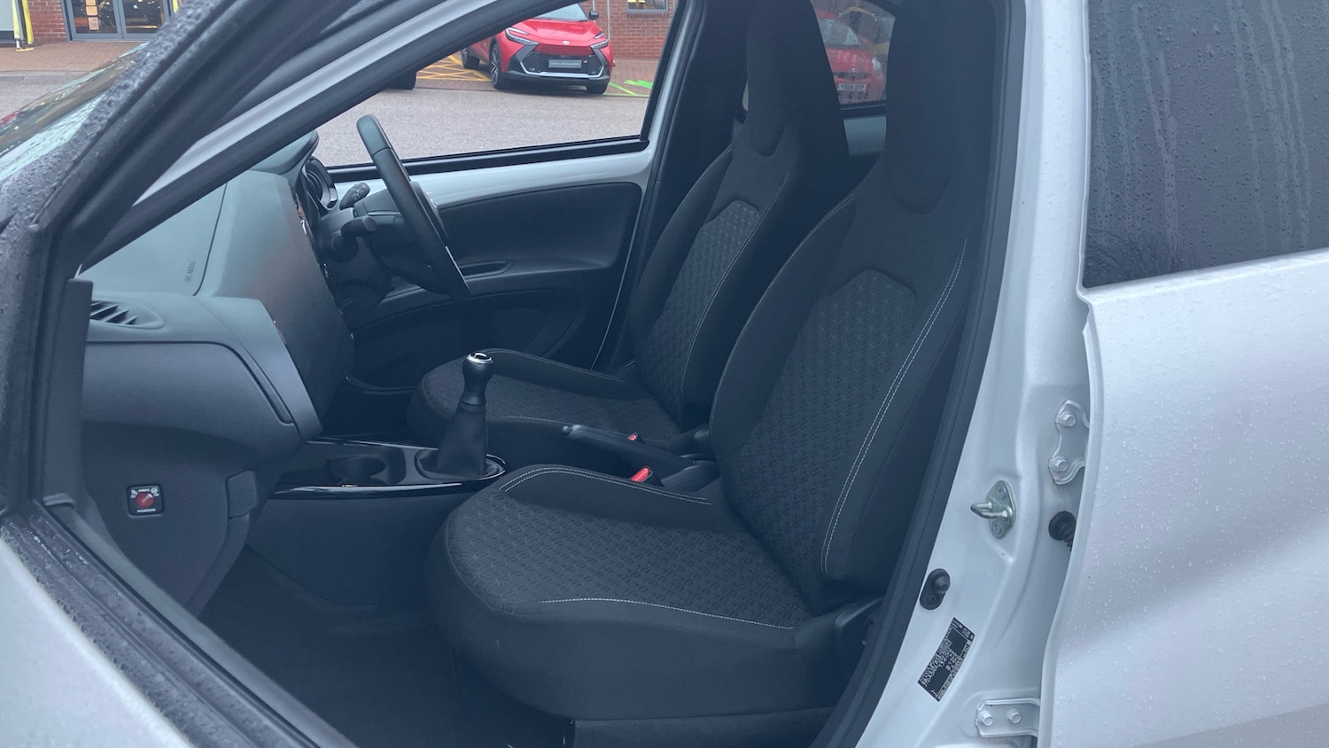 Used Toyota Aygo X 2024 for sale - 77406860: Photo 39