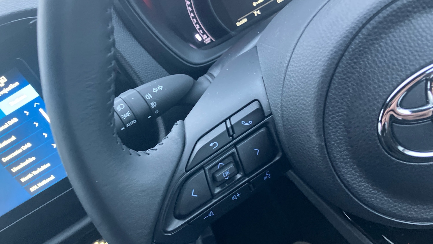 Used Toyota Aygo X 2024 for sale - 77406860: Photo 41