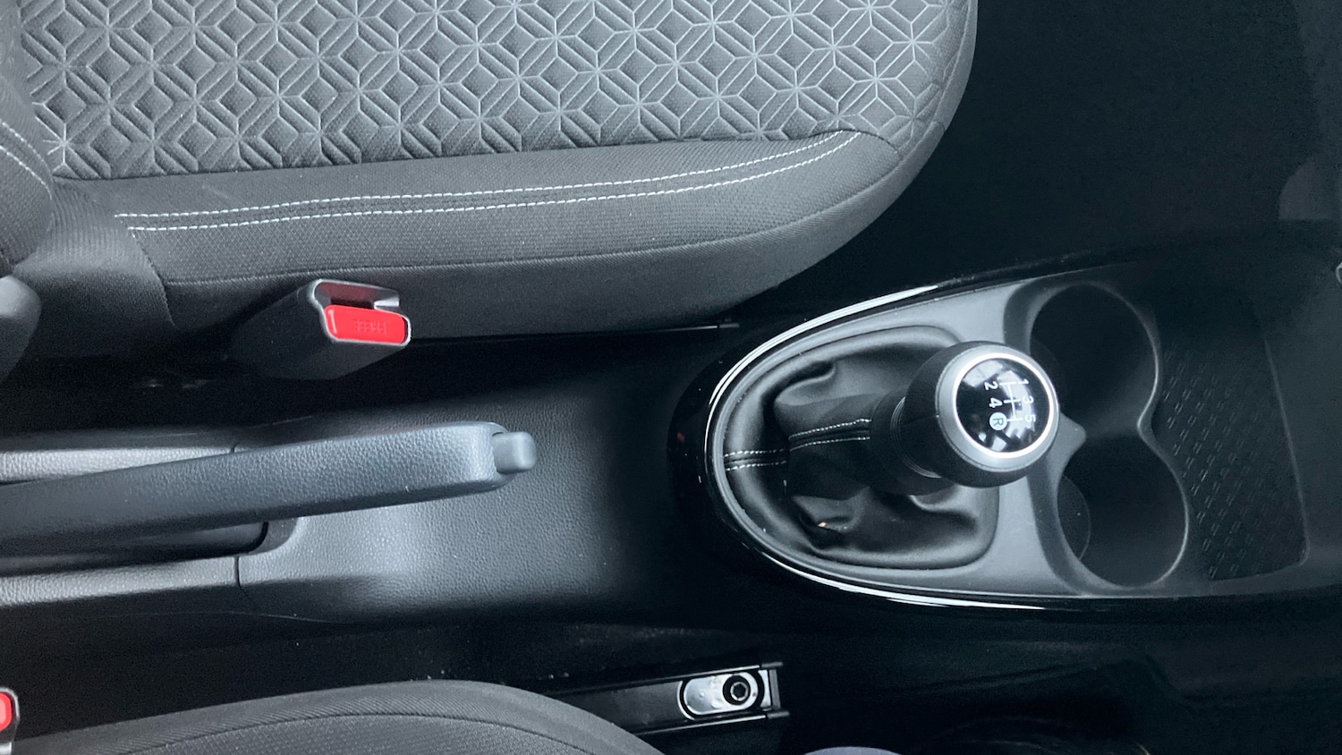 Used Toyota Aygo X 2024 for sale - 77406860: Photo 45