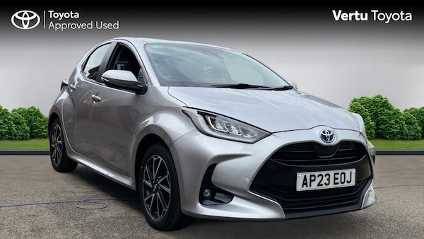 Used Toyota Yaris 2023 for sale - 75640000: Photo 1