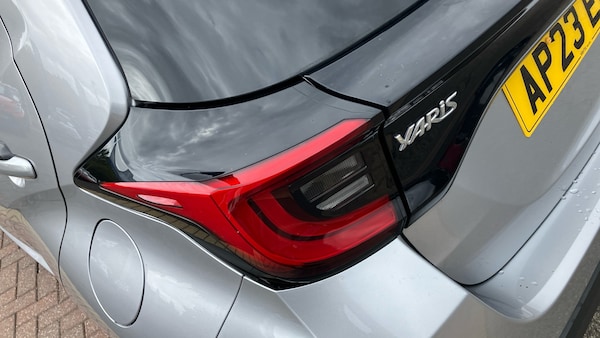 Used Toyota Yaris 2023 for sale - 75640000: Photo 21