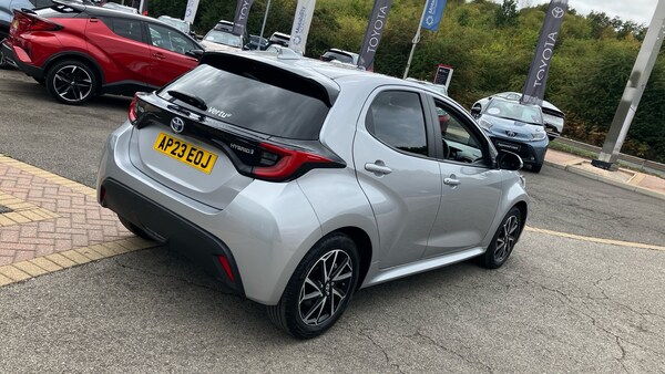 Used Toyota Yaris 2023 for sale - 75640000: Photo 31