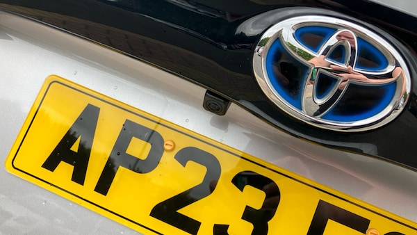 Used Toyota Yaris 2023 for sale - 75640000: Photo 38