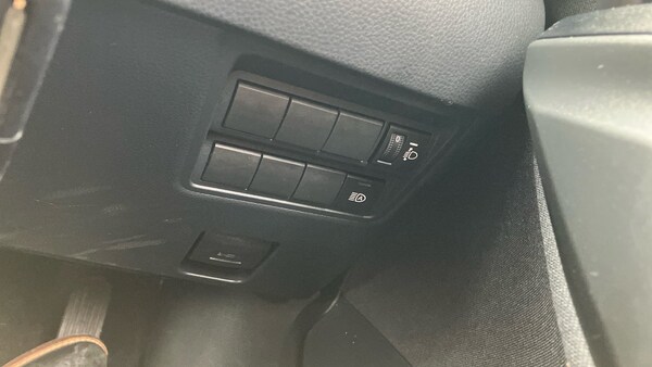 Used Toyota Yaris 2023 for sale - 75640000: Photo 47