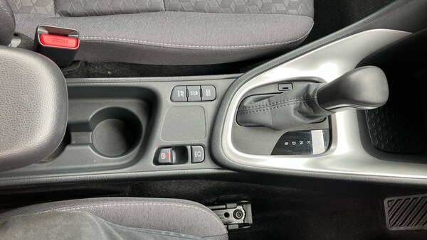 Used Toyota Yaris 2023 for sale - 75640000: Photo 49