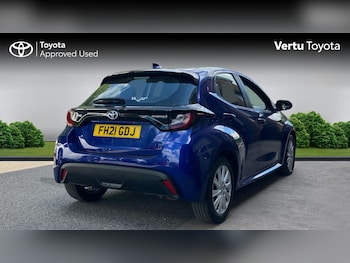 Used Toyota Yaris 2021 for sale - 79419987: Photo
