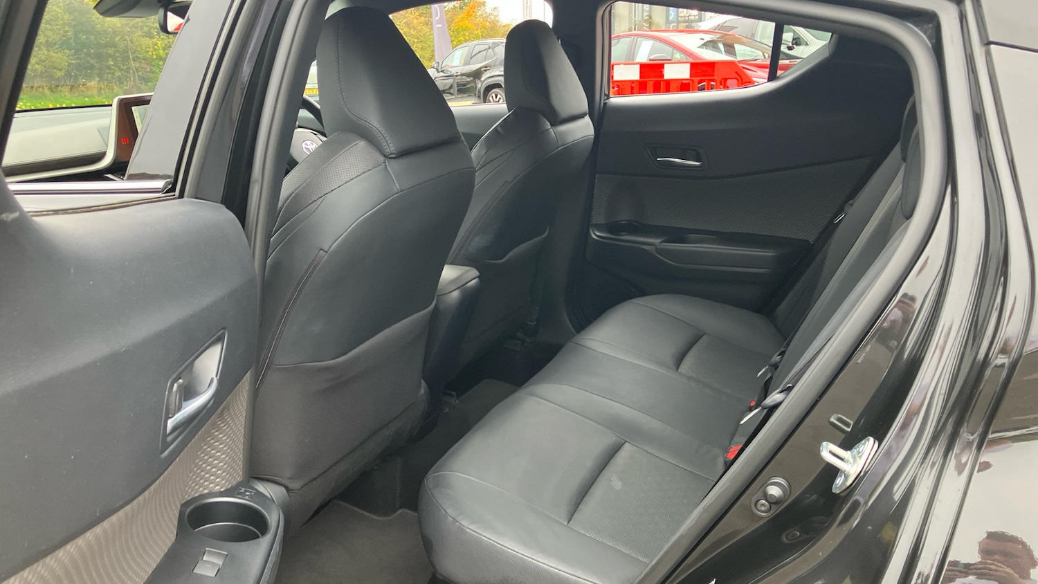 Used Toyota C-HR 2022 for sale - 76452646: Photo 13