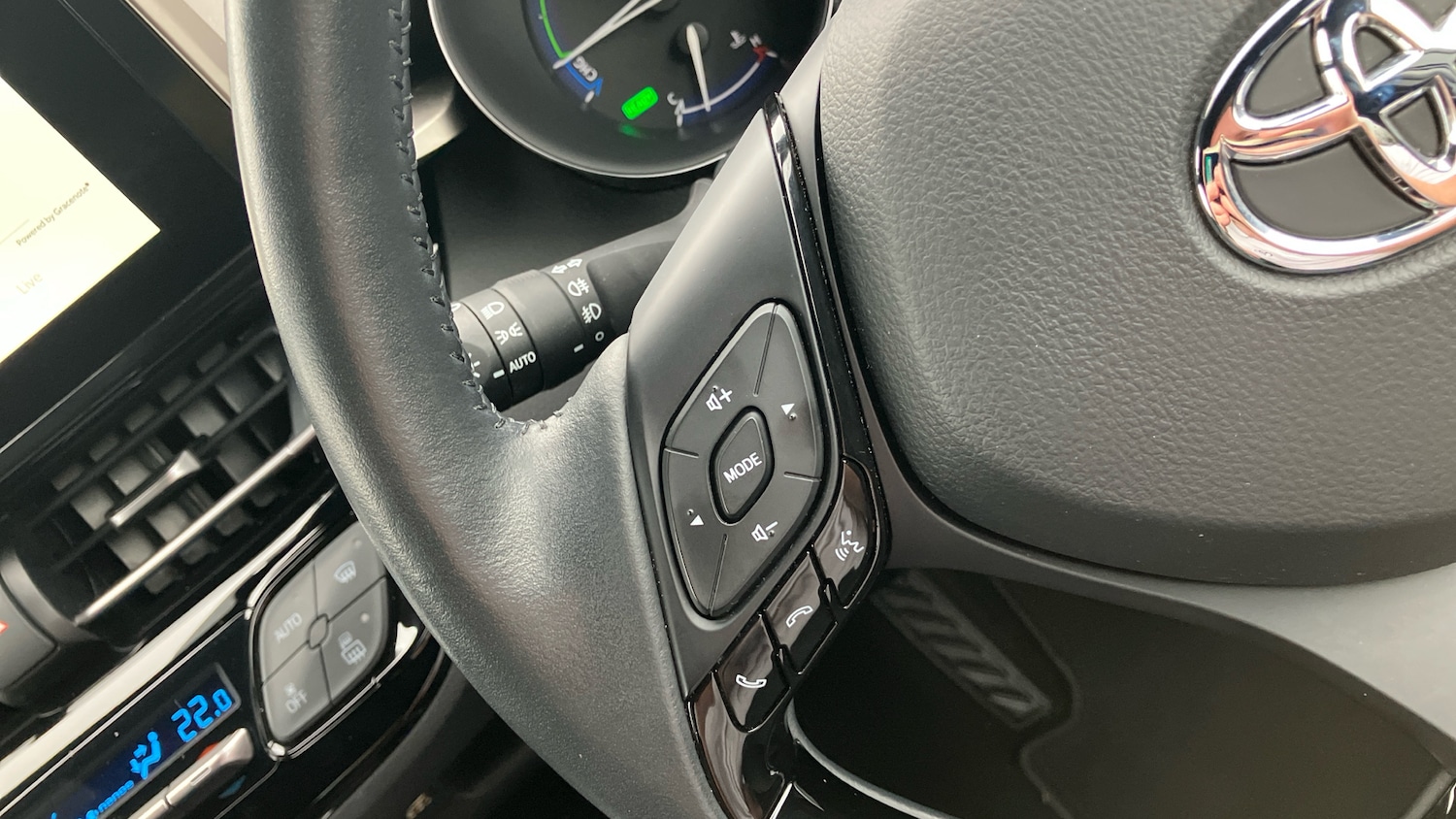 Used Toyota C-HR 2022 for sale - 76452646: Photo 45