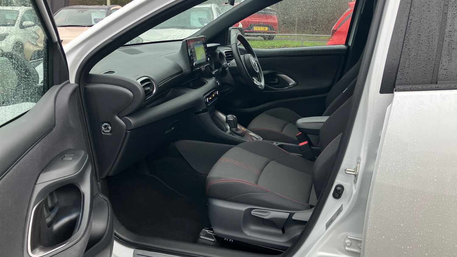 Used Toyota Yaris 2023 for sale - 77405607: Photo 10