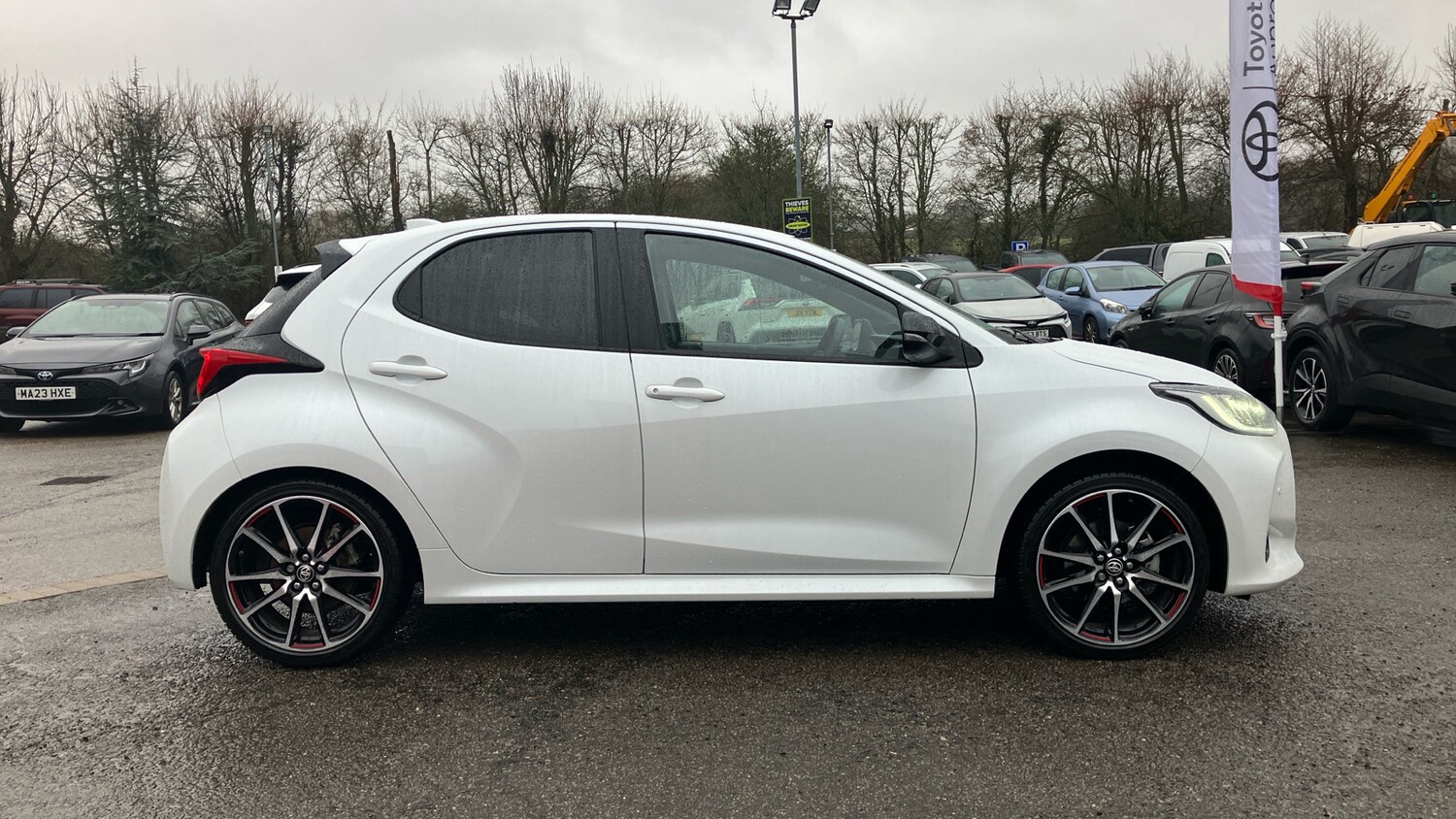 Used Toyota Yaris 2023 for sale - 77405607: Photo 16