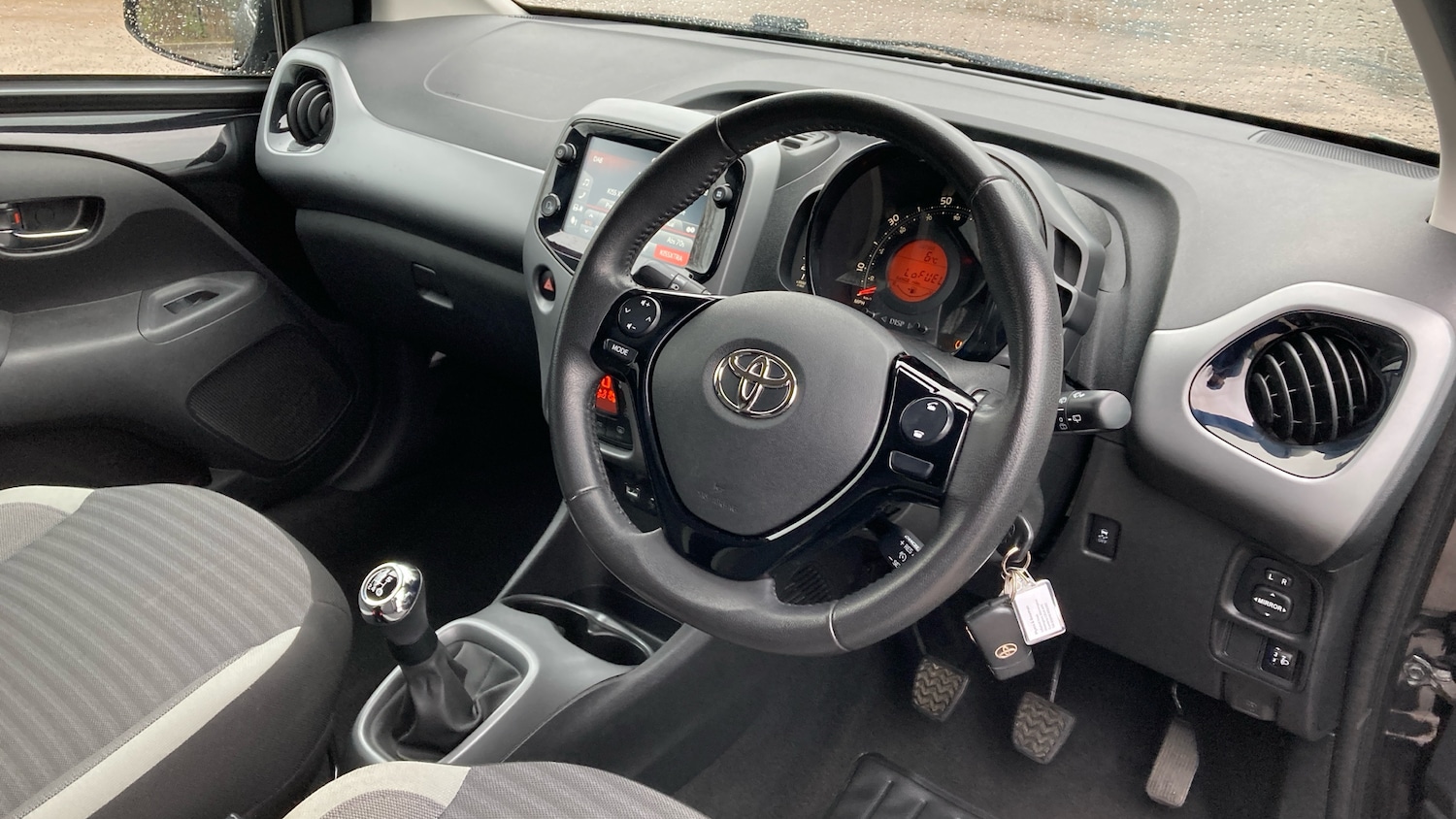 Used Toyota AYGO 2019 for sale - 77898706: Photo 11
