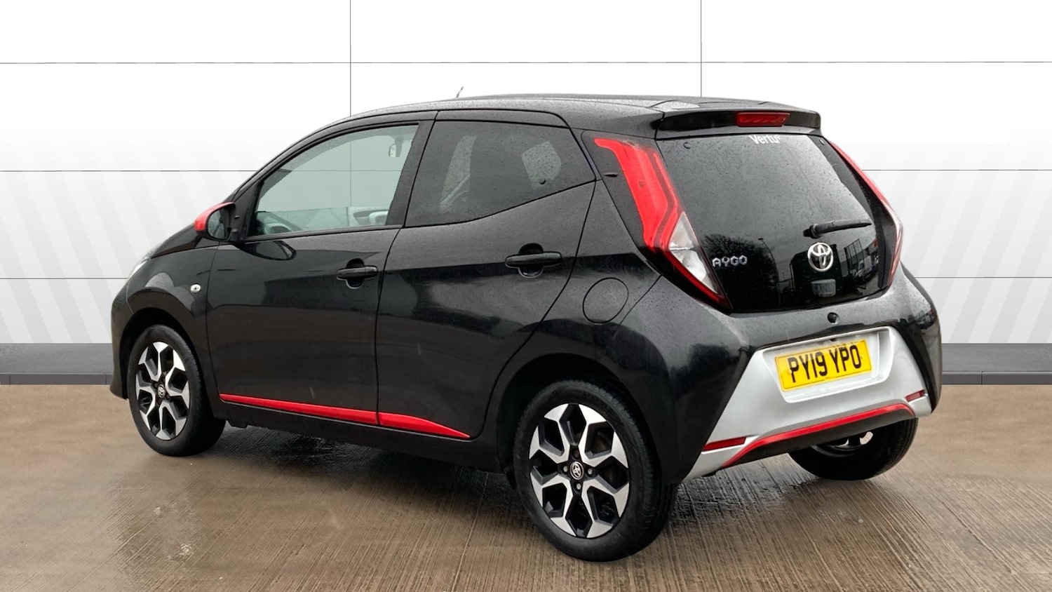 Used Toyota AYGO 2019 for sale - 77898706: Photo 2