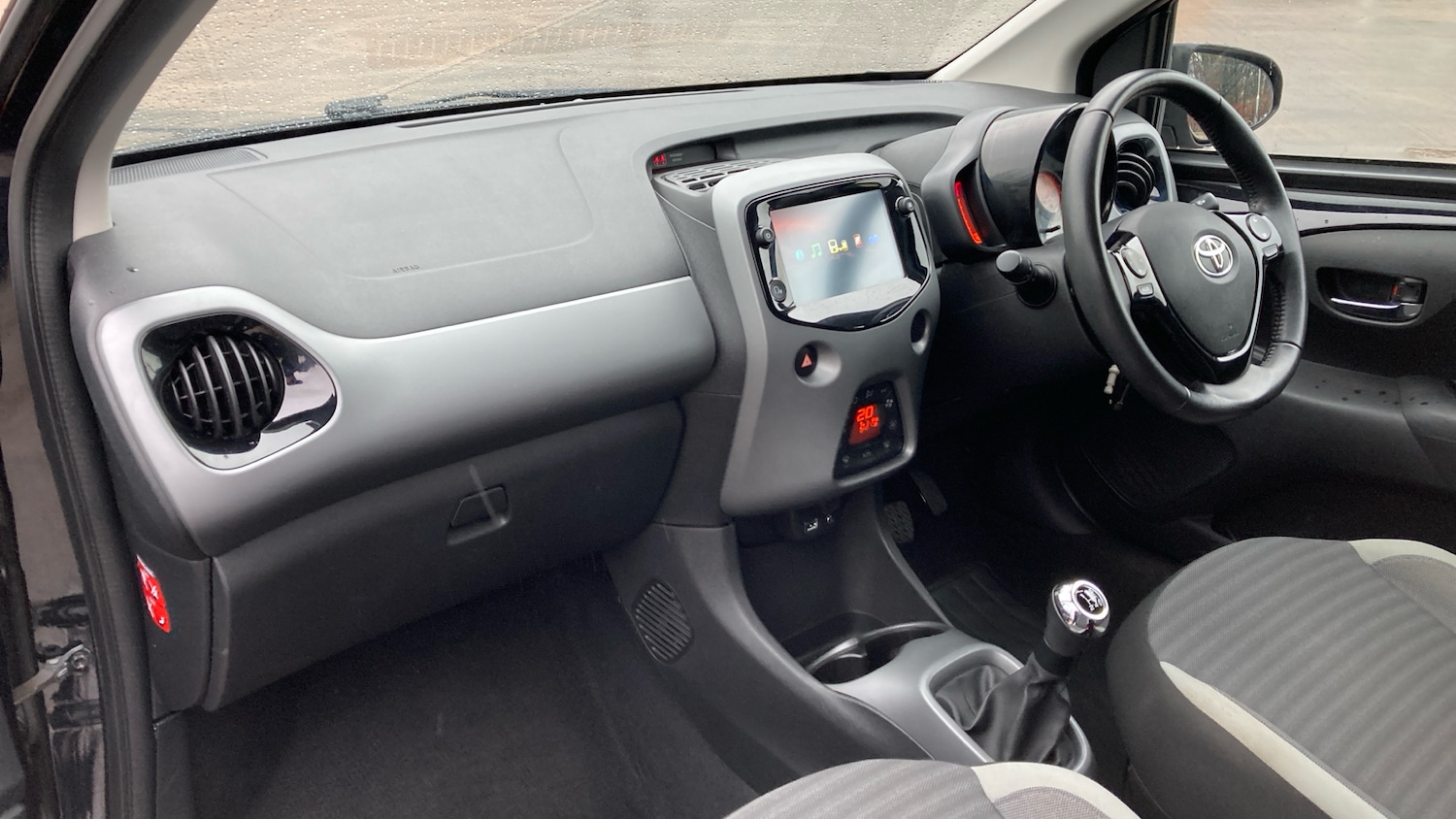 Used Toyota AYGO 2019 for sale - 77898706: Photo 9