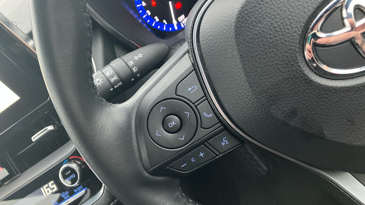 Used Toyota Corolla 2022 for sale - 77350291: Photo 32