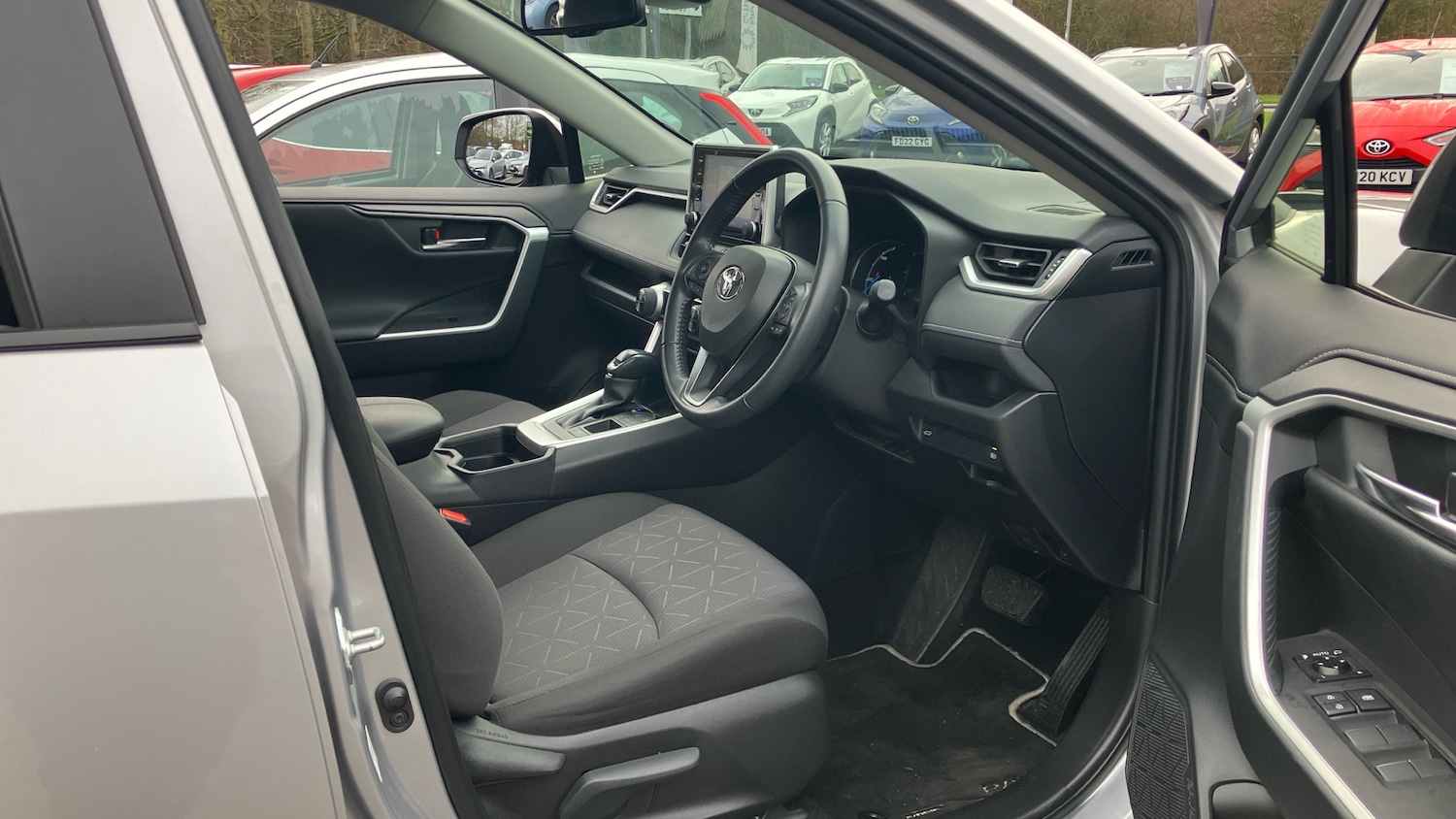 Used Toyota RAV4 2021 for sale - 77271194: Photo 11