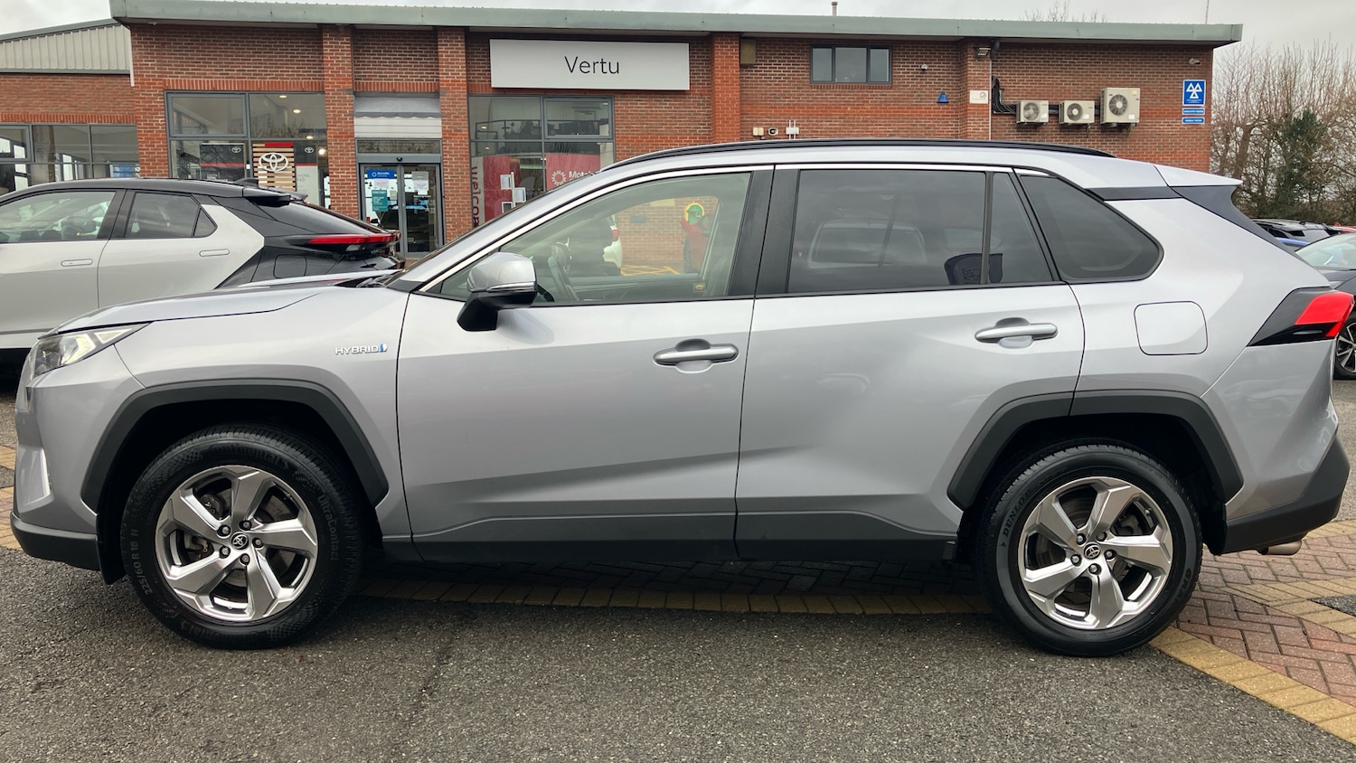 Used Toyota RAV4 2021 for sale - 77271194: Photo 17