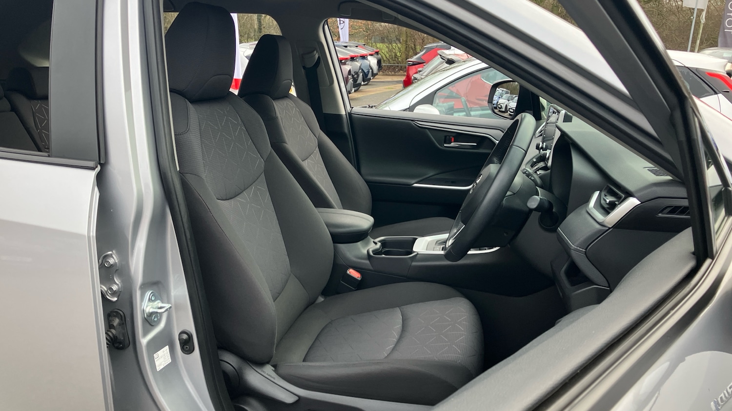 Used Toyota RAV4 2021 for sale - 77271194: Photo 39