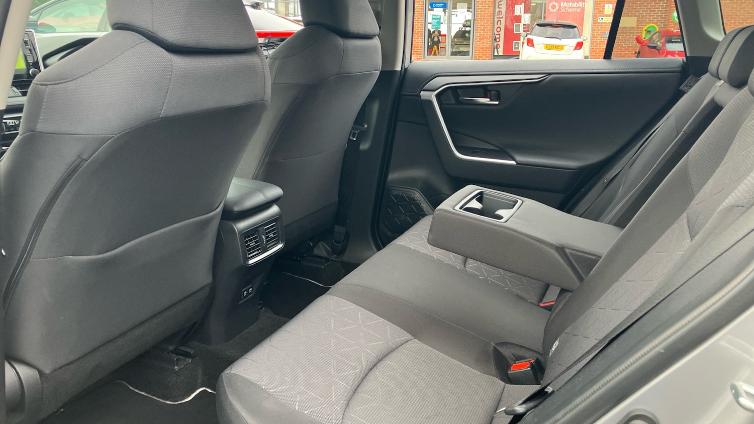 Used Toyota RAV4 2021 for sale - 77271194: Photo 45