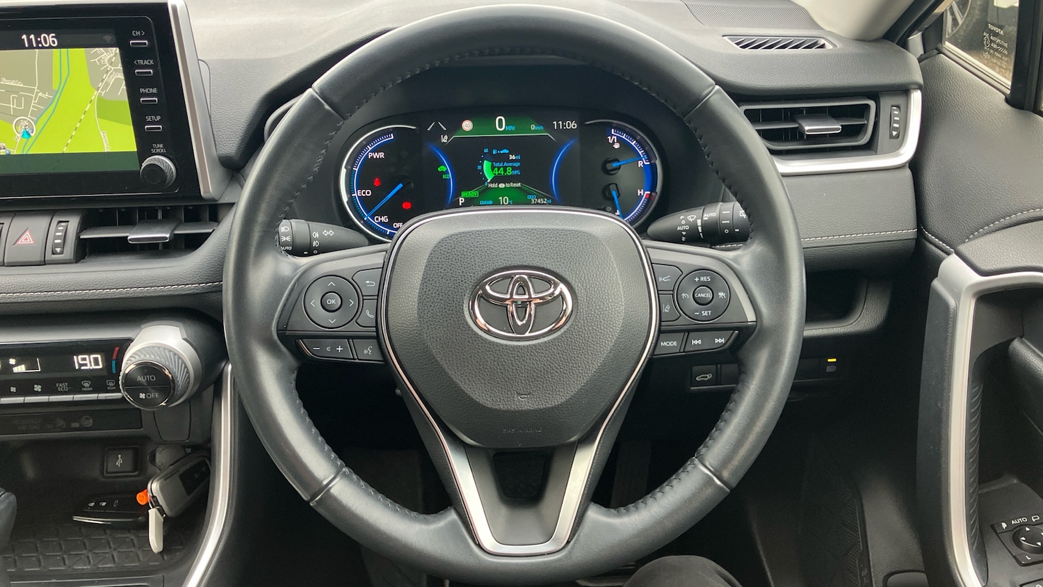 Used Toyota RAV4 2021 for sale - 77271194: Photo 8