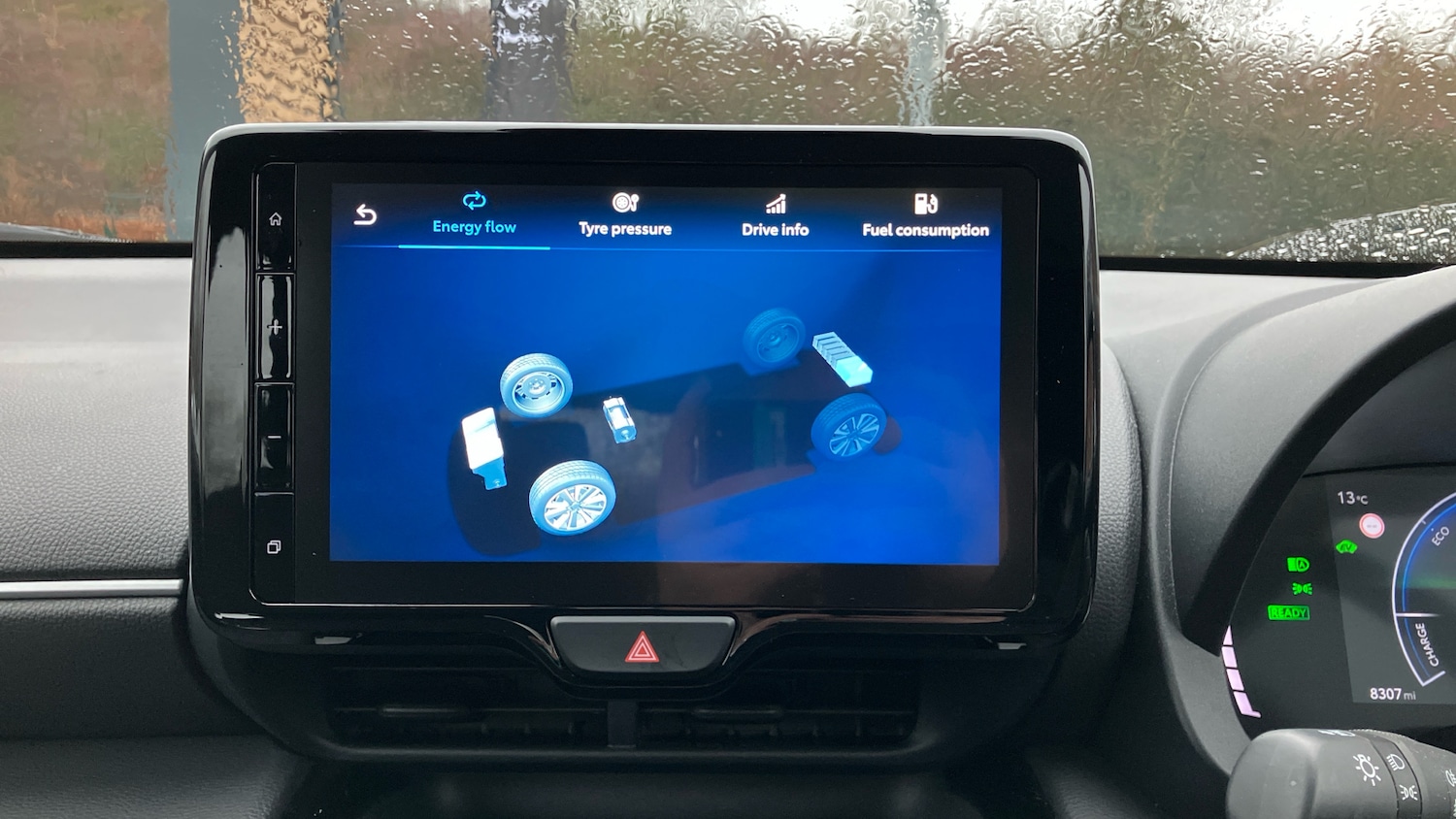 Used Toyota Yaris Cross 2024 for sale - 76779230: Photo 23