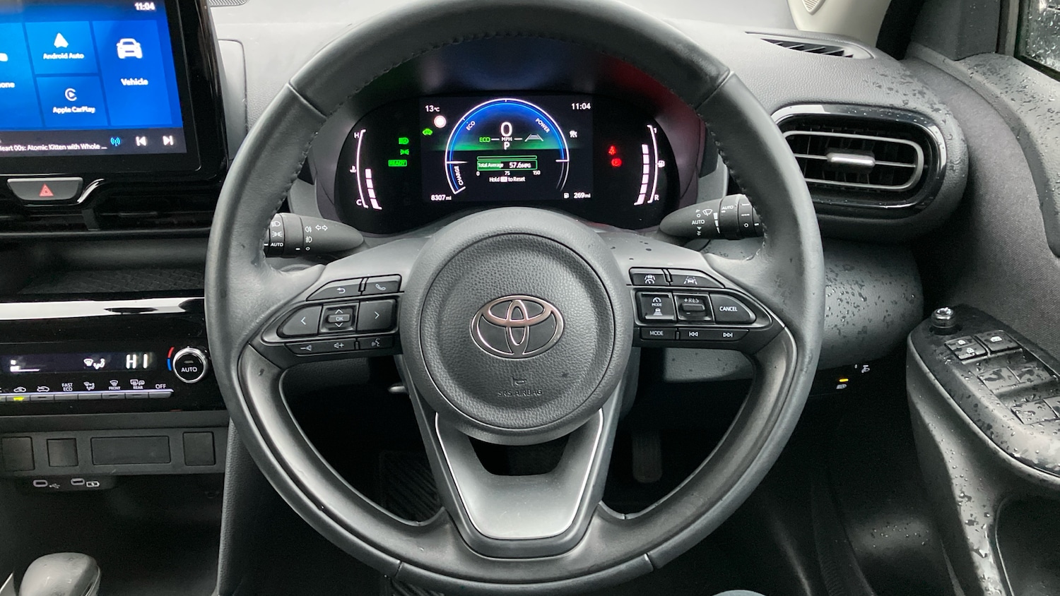 Used Toyota Yaris Cross 2024 for sale - 76779230: Photo 8