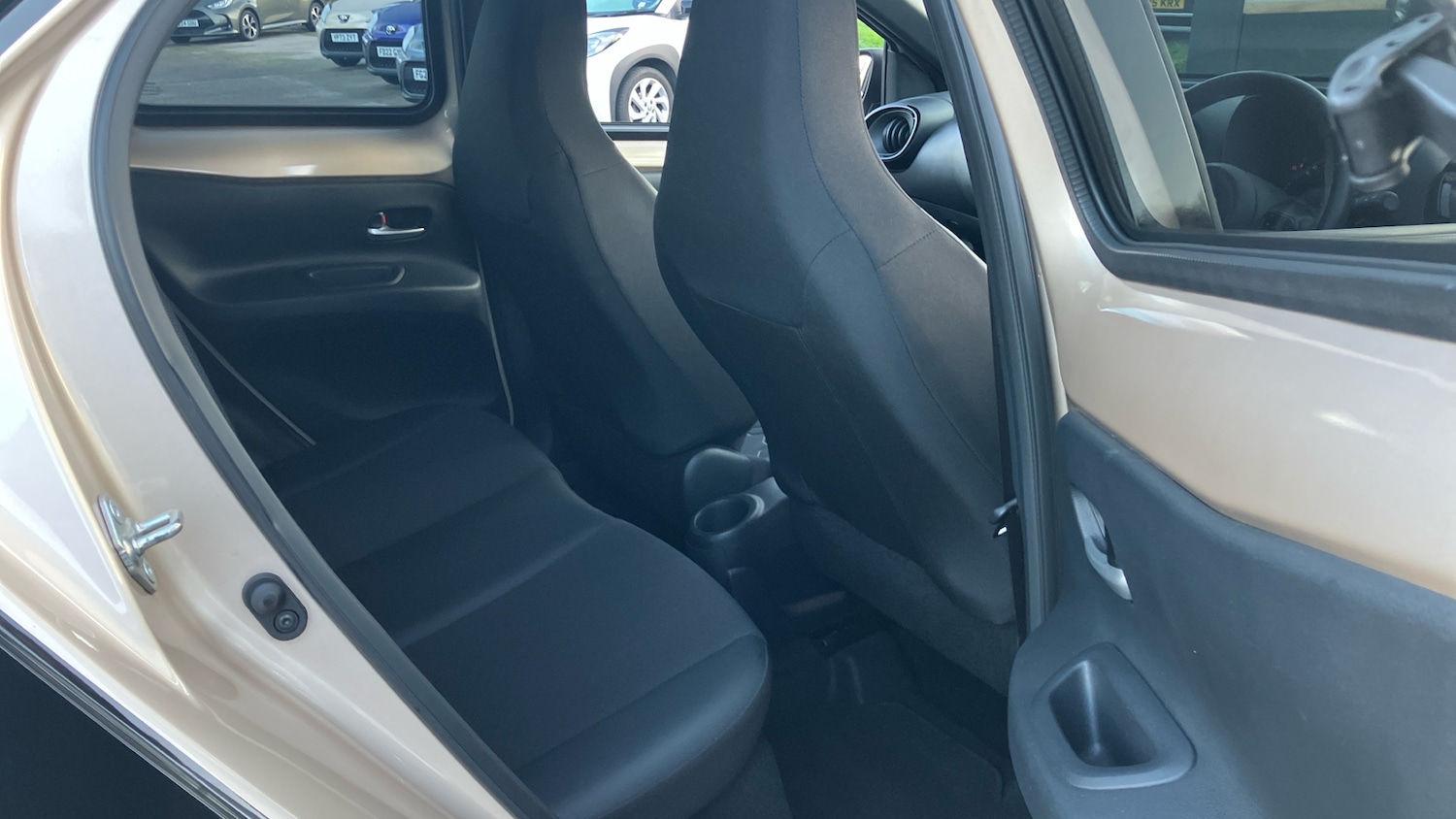 Used Toyota Aygo X 2023 for sale - 76764086: Photo 12