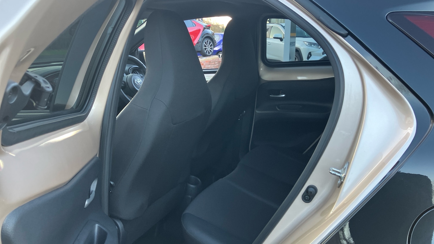 Used Toyota Aygo X 2023 for sale - 76764086: Photo 13