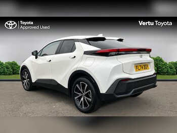 Used Toyota C-HR 2024 for sale - 76183127: Photo 4