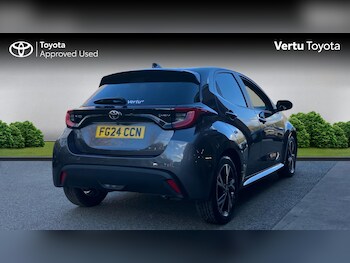 Used Toyota Yaris 2024 for sale - 77830459: Photo