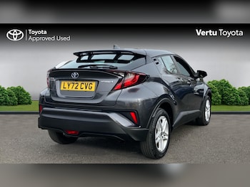 Used Toyota C-HR 2023 for sale - 78236469: Photo