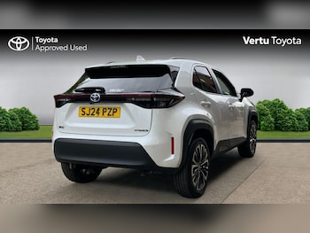 Used Toyota Yaris Cross 2024 for sale - 78242625: Photo