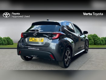 Used Toyota Yaris 2025 for sale - 76157068: Photo 2
