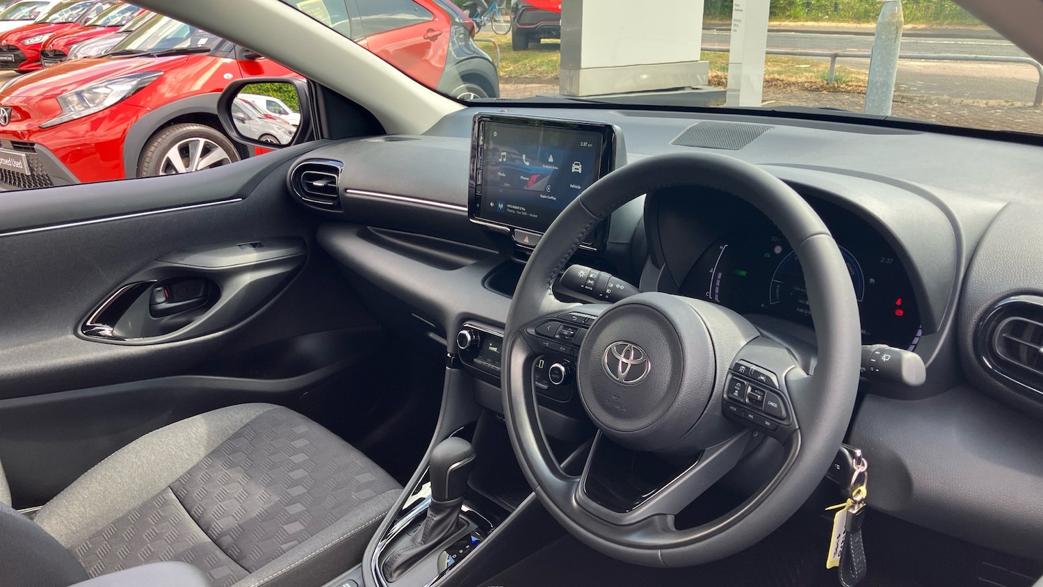 Used Toyota Yaris 2025 for sale - 76157068: Photo 40