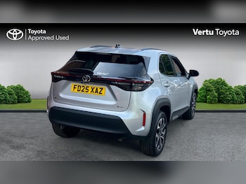 Used Toyota Yaris Cross 2025 for sale - 79054238: Photo