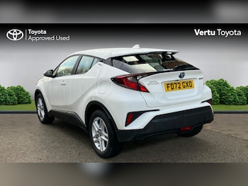 Used Toyota C-HR 2023 for sale - 76796802: Photo