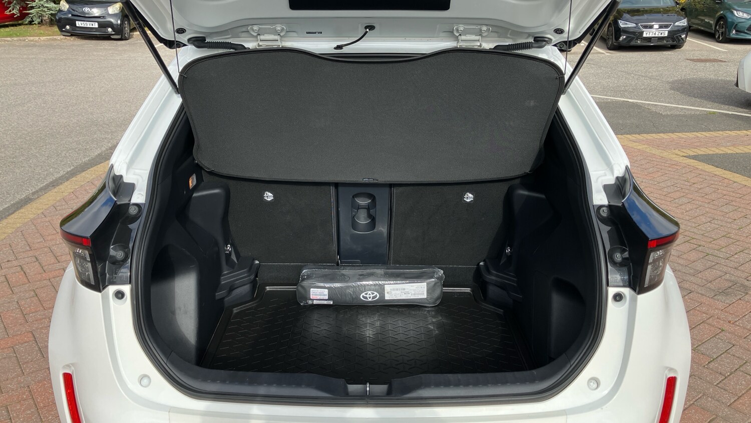 Used Toyota Yaris Cross 2022 for sale - 76115777: Photo 14