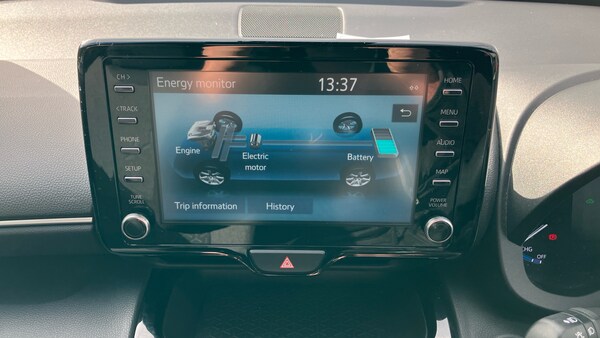 Used Toyota Yaris Cross 2022 for sale - 76115777: Photo 24